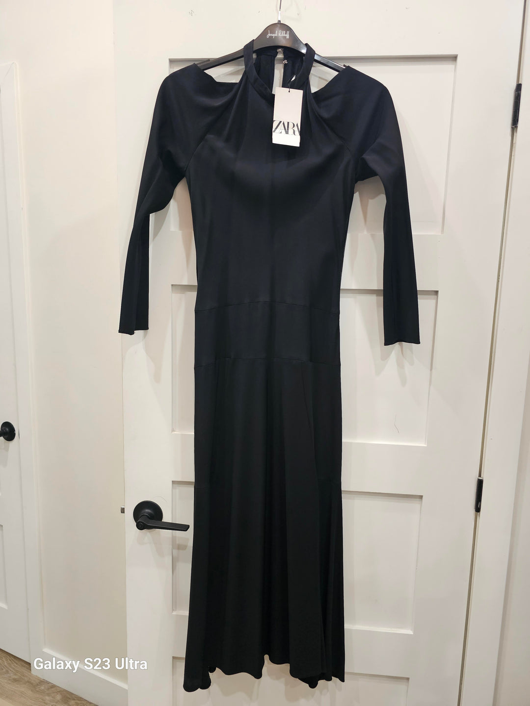 Zara 9203 gown