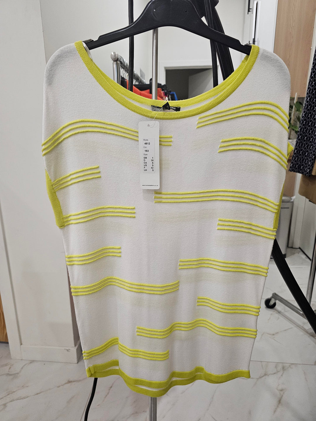 Marble 4812 Top