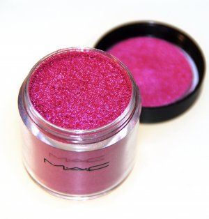 MAC pigment bright fuchsia