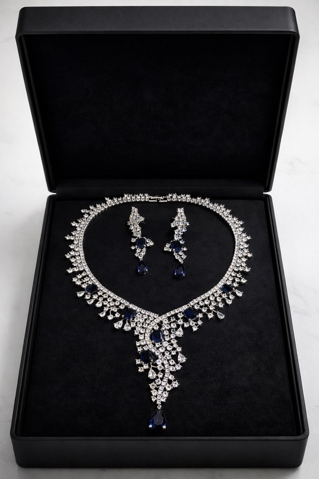 Fashion Jewelry Swarovski Crystals 169 Necklace/Earrings Set