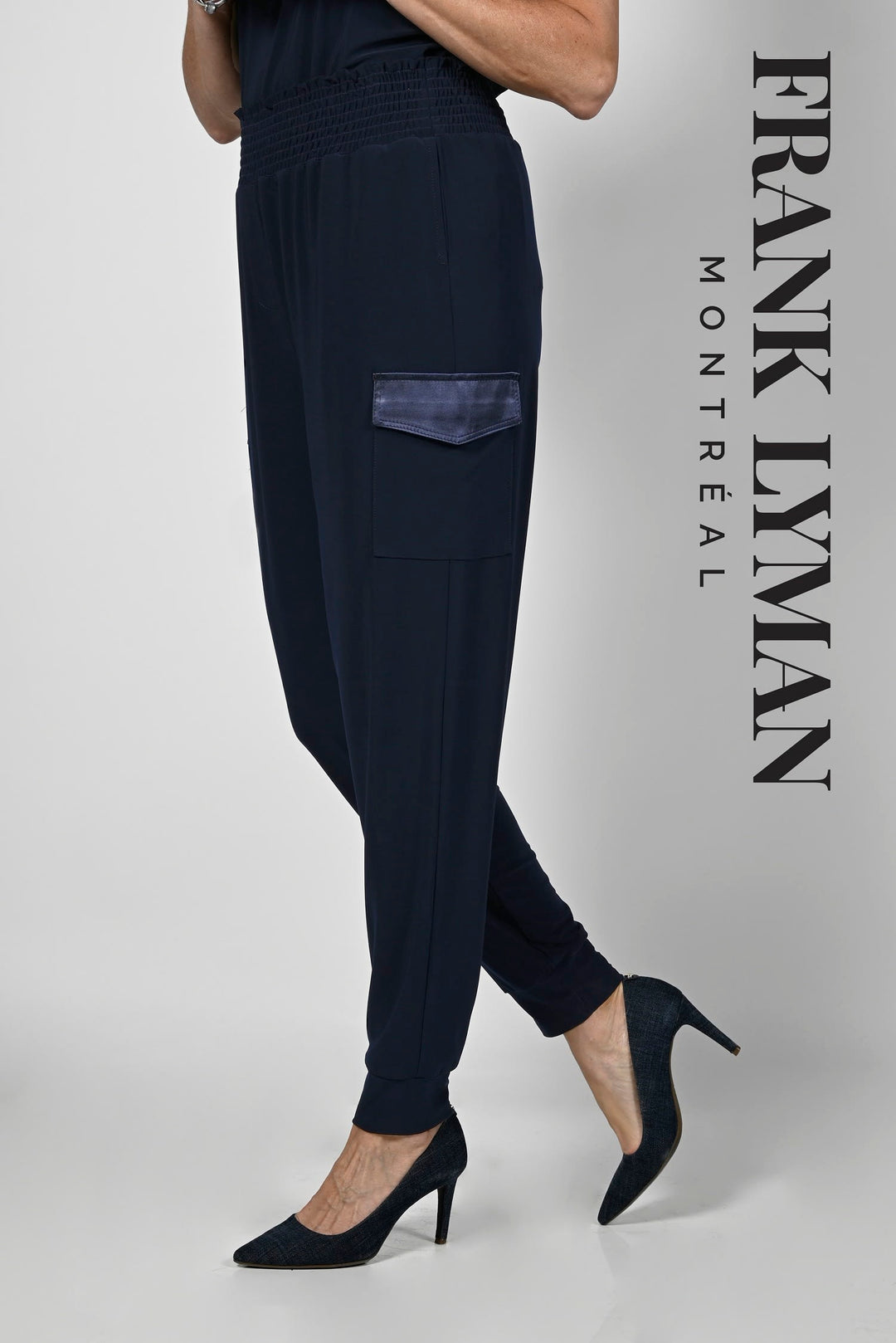 Frank Lyman 236011 pants