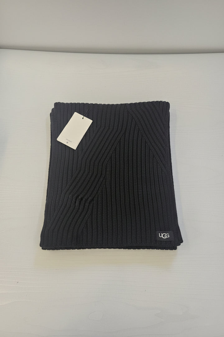 UGG Scarf