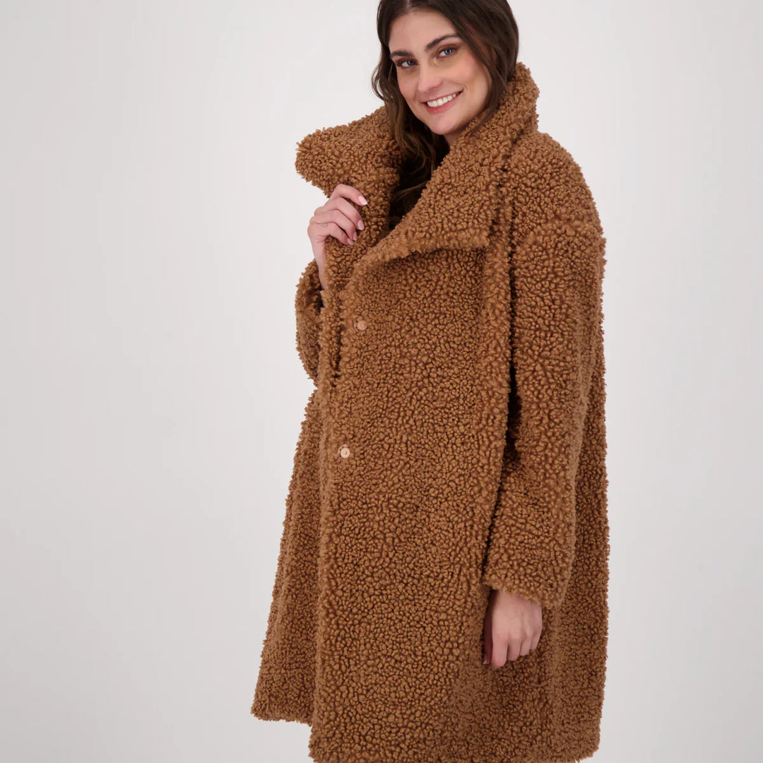Gabby Isabella 523762 Long Fluffy Coat