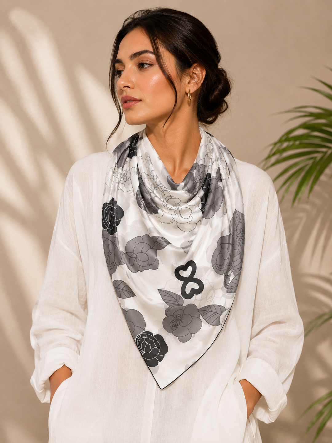 S Beauty Flower Pattern Scarf