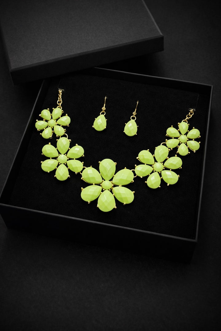 Fashion Jewelry NE065 Necklace/ Earrings set