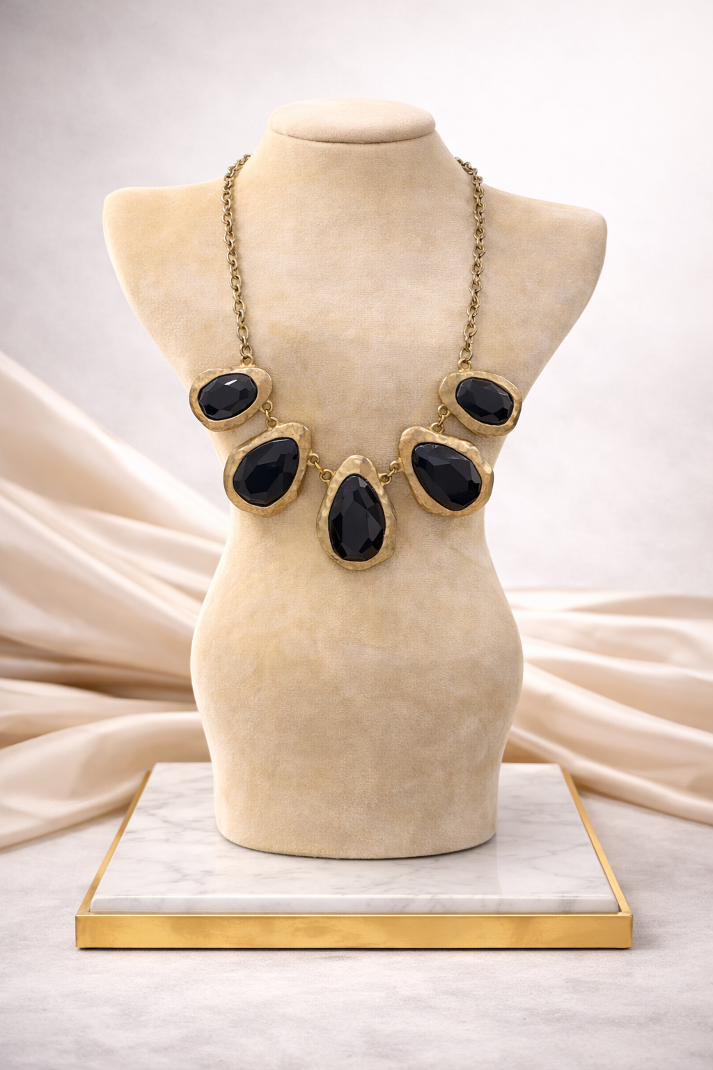 Fashion Jewelry 117 Necklace/Earrings set