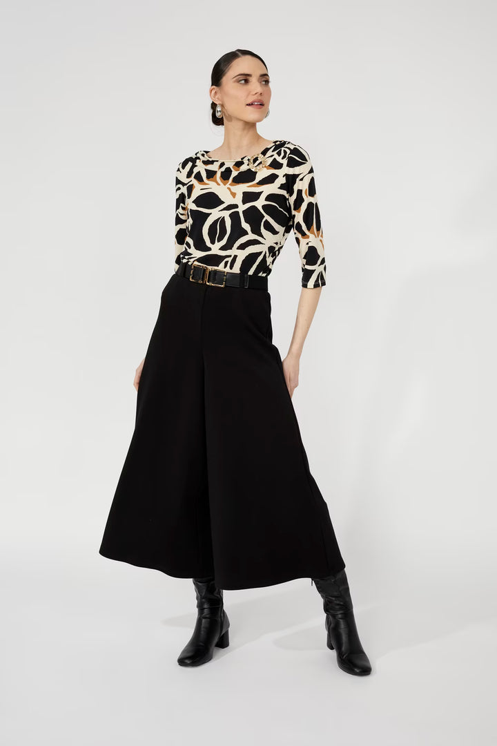 Frank Lyman 253206 Pants