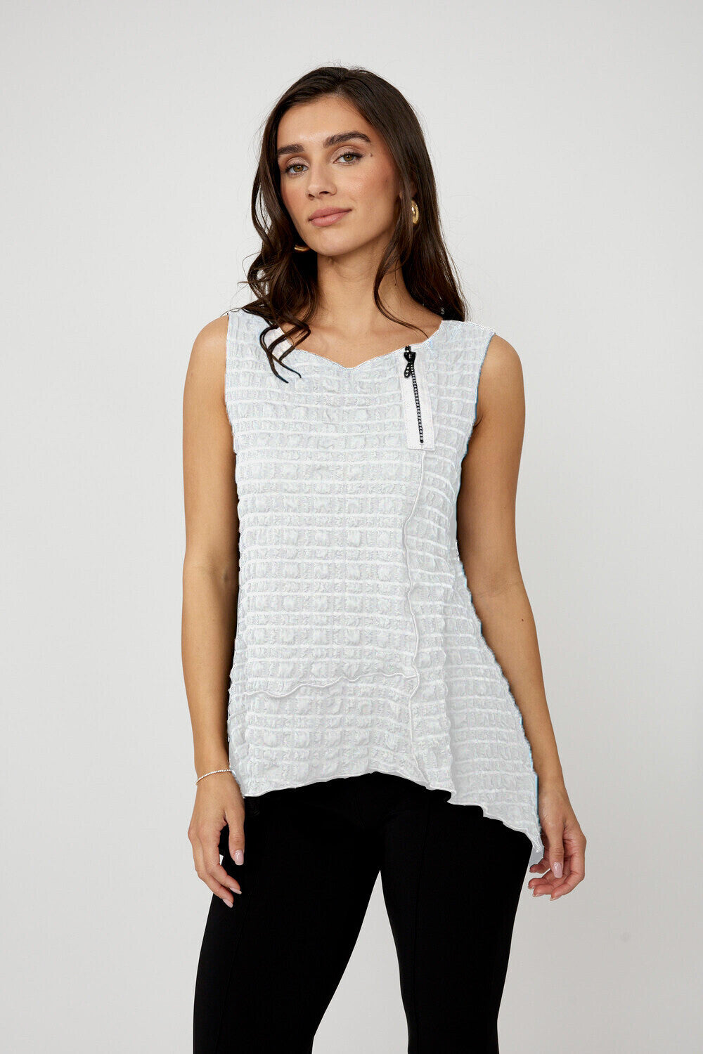 Frank Lyman 256833U Top