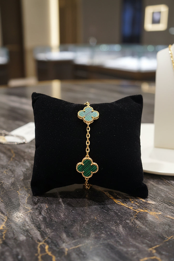 Van Cleef & Arpels Inspired Bracelet 06