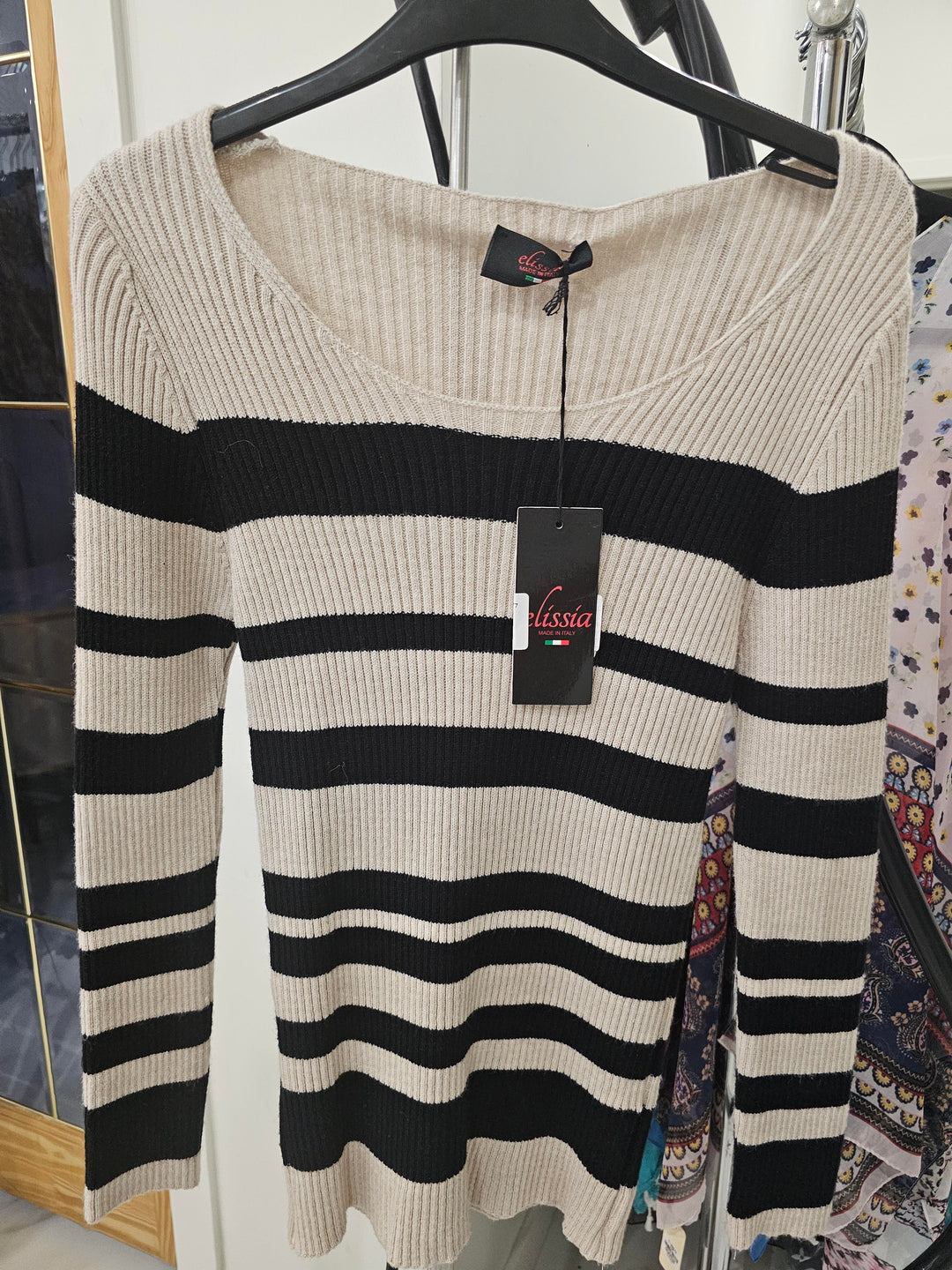 Elissia 7277 Sweater