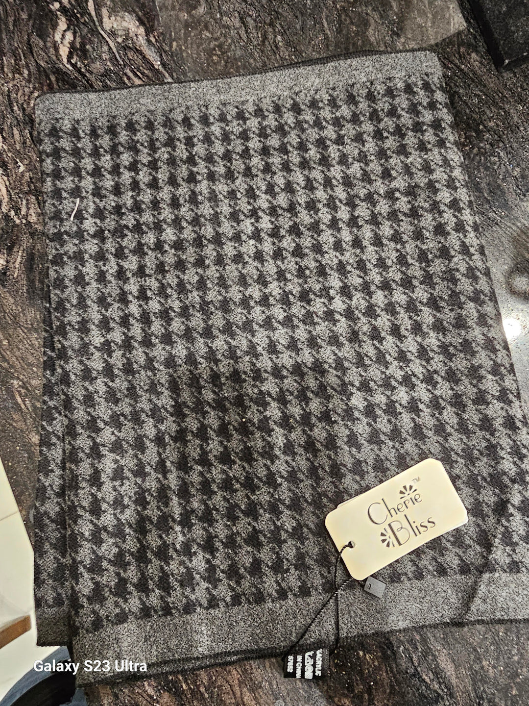 Cherie Bliss SF1 Scarf