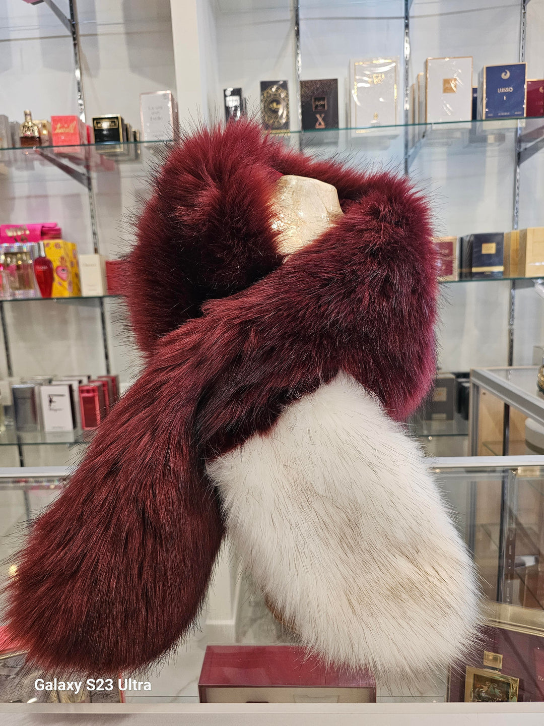 Marciano 0298 Scarf (Faux Fur)