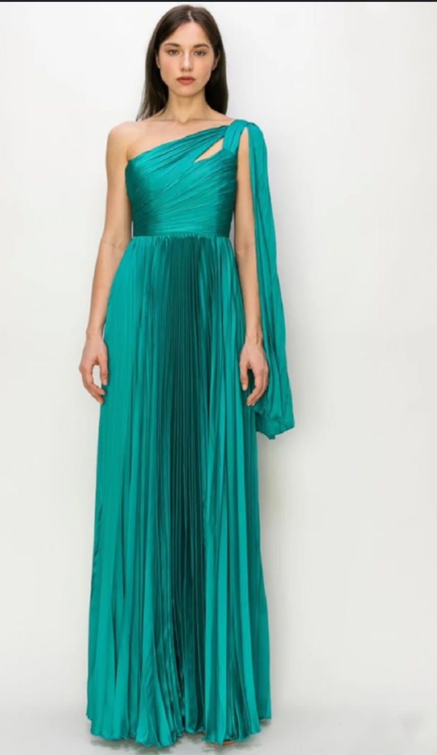 Minute 3000 gown
