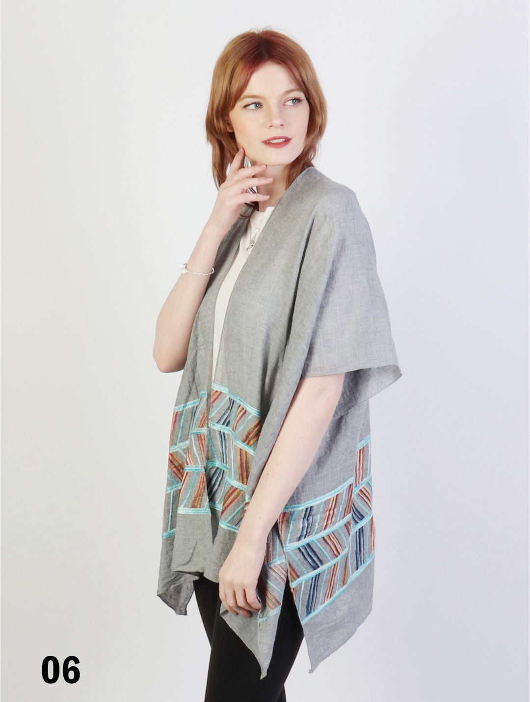 Cherie Bliss Abstract Embroidery Kimono